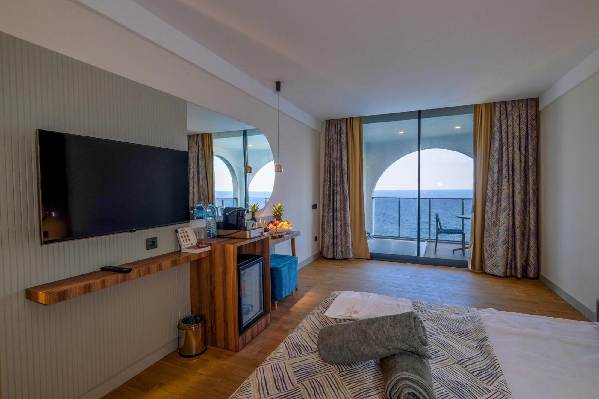 Ada Port Hotel Adults Only ألانيا المظهر الخارجي الصورة